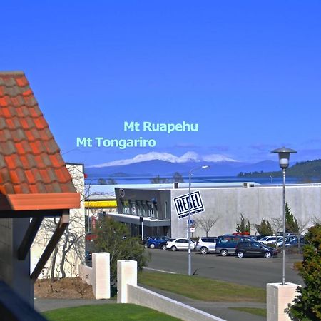 Barcelona Motel Taupo Kültér fotó
