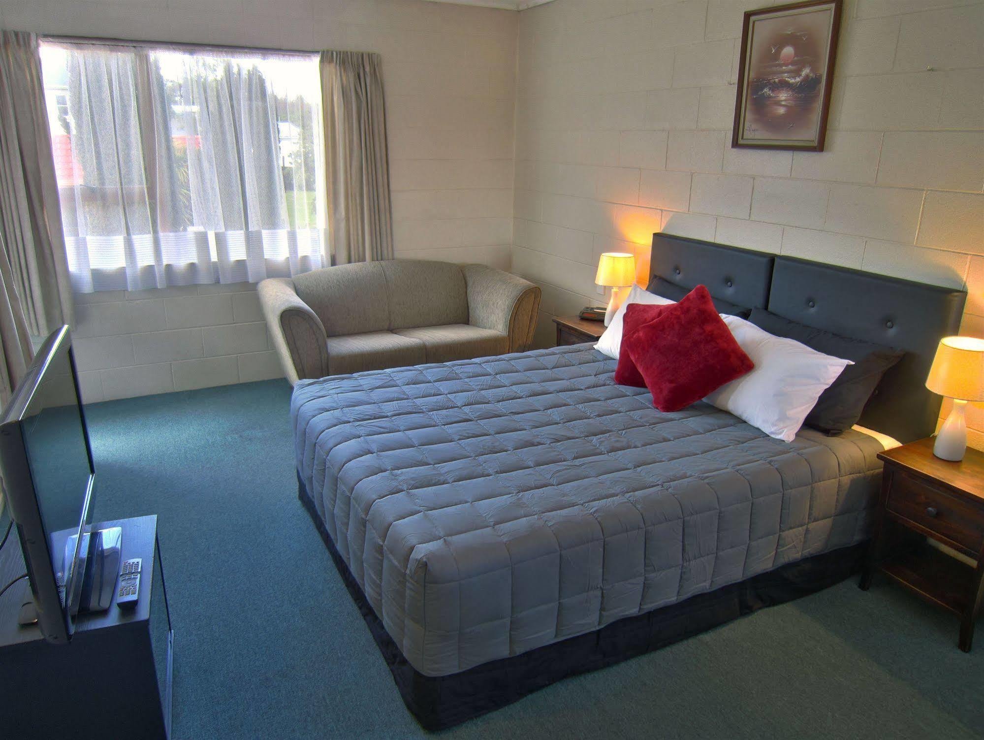 Barcelona Motel Taupo Kültér fotó