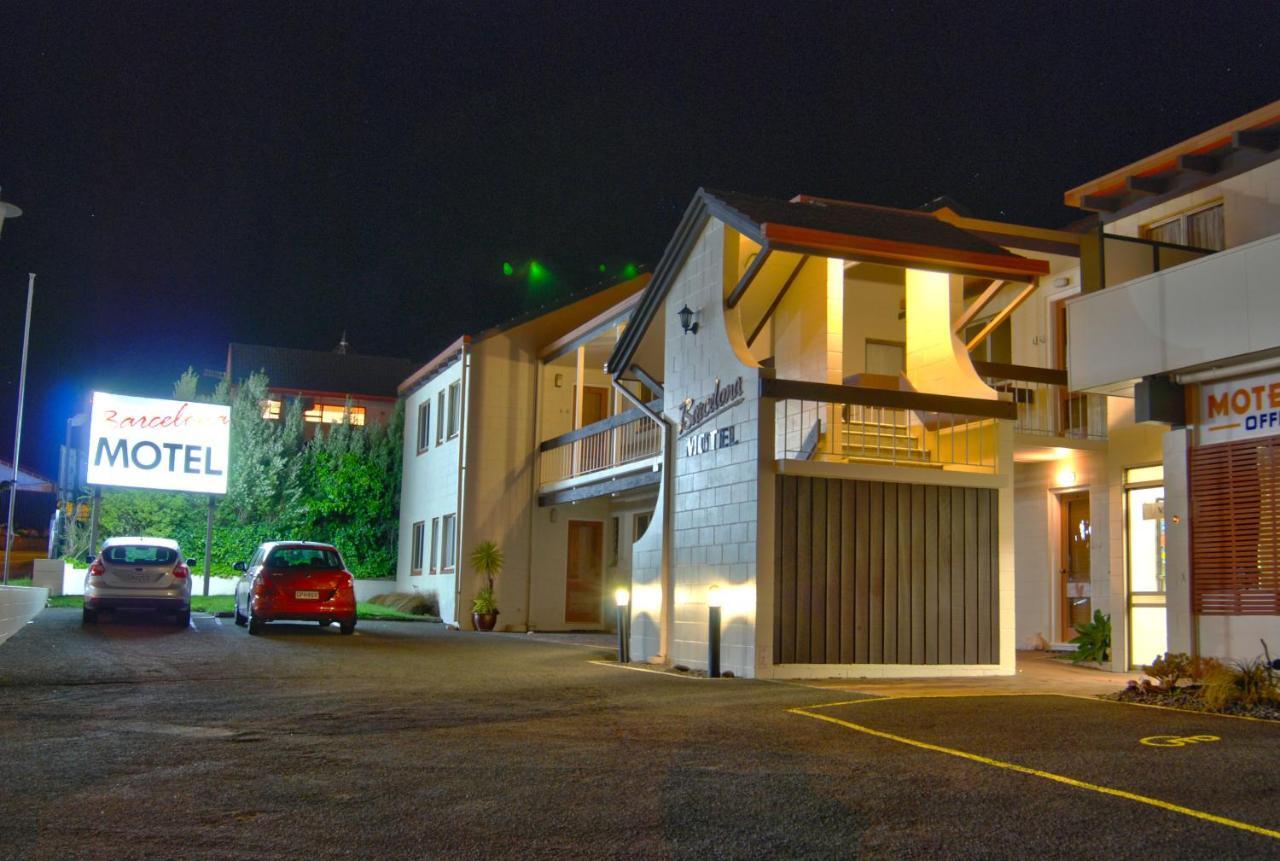 Barcelona Motel Taupo Kültér fotó